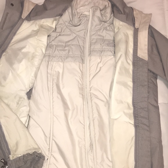 North face snow jacket. With inside coat - Picture 3 of 3